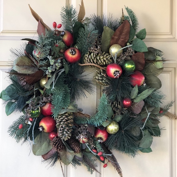 Meet your Posher, Carrie - Picture 2 of 3